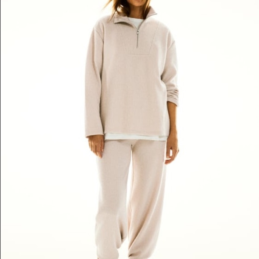 Zara Beige Ribbed Co-Ord Loungewear Set (2 piece)